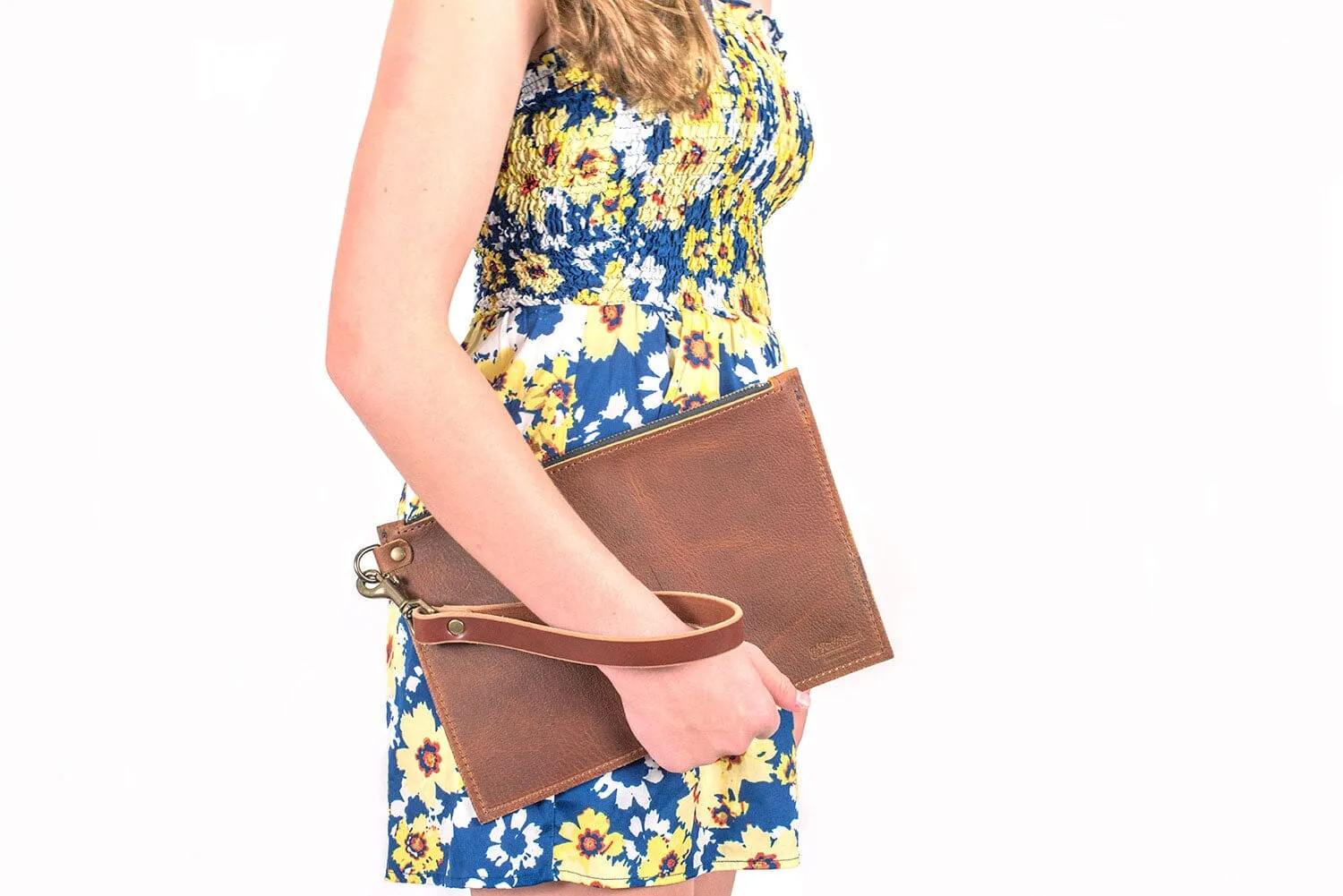 FELICITY ZIPPERED CLUTCH WITH WRISTLET - SMALL - NAVY